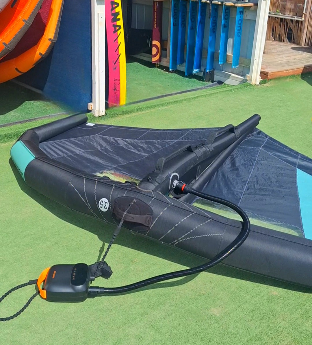 Electric pump for wings (foil) in Cyprus for sale. Airbank